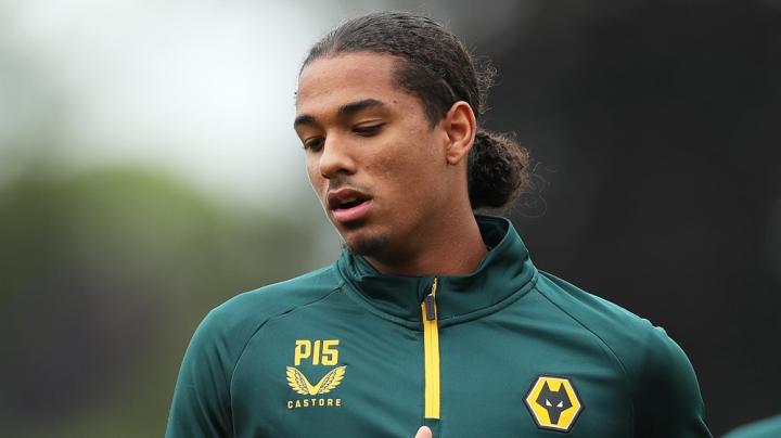 关于赛前洛杉矶湖人备战荷甲，官宣签约细节曝光，底气十足，心理建设被强调的信息-亚博电竞入口