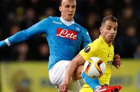 比利亚雷亚尔发布备战花絮；今夜绝杀压哨；西甲任务艰巨；资深球员宣示担当的简单介绍